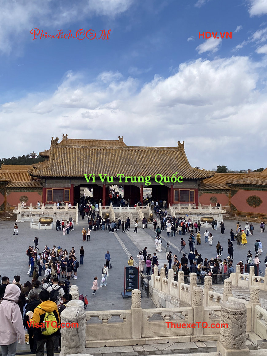 Thuê hướng dẫn viên tại Bắc Kinh cho gia đình thực hiện giấc mộng Trung Hoa.